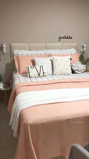 6 Fresh Romantic Interior Design Ideas for your Bedroom 1
